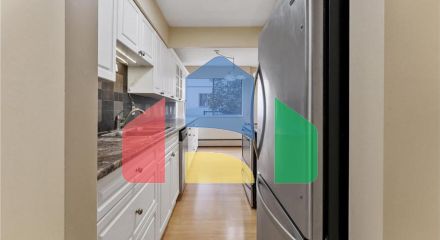 Residential - Condo/Apartment - White Rock, Canada - Canada