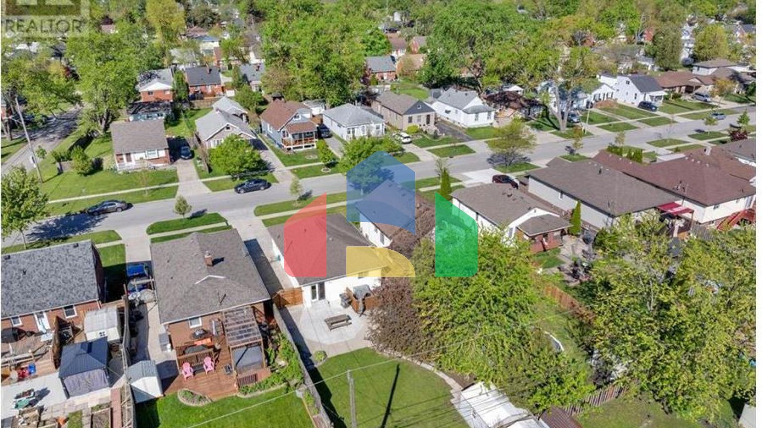 Residential - Single Family Home - Windsor, Canada - Canada