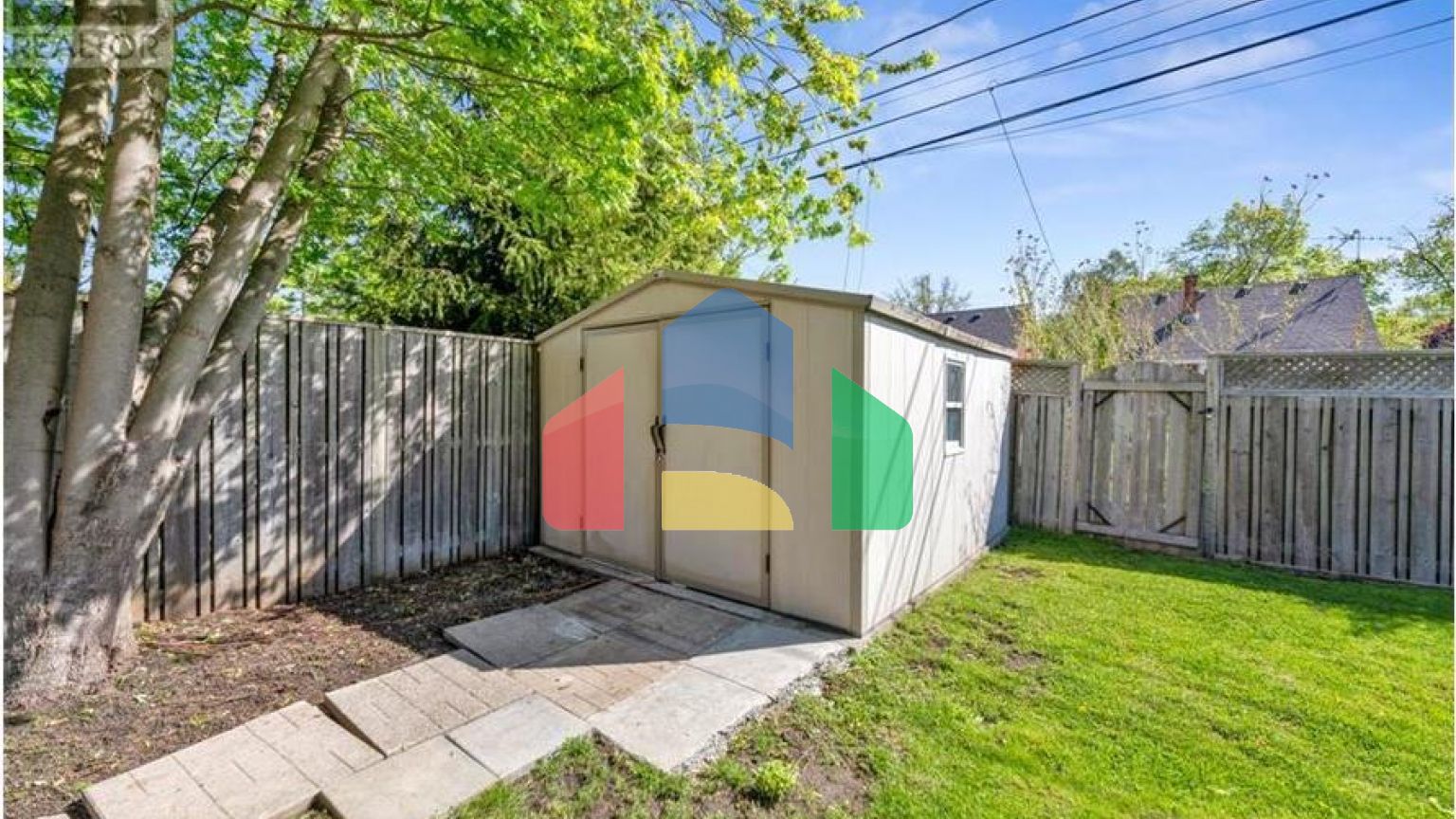 Residential - Single Family Home - Windsor, Canada - Canada