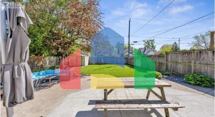 Residential - Single Family Home - Windsor, Canada - Canada