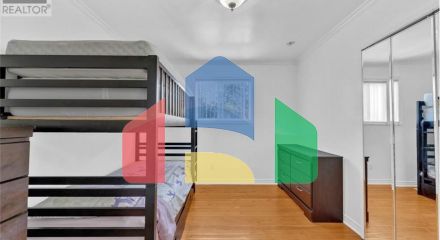 Residential - Single Family Home - Windsor, Canada - Canada