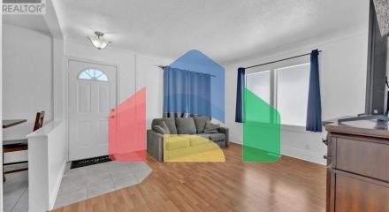 Residential - Single Family Home - Windsor, Canada - Canada