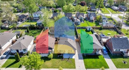 Residential - Single Family Home - Windsor, Canada - Canada