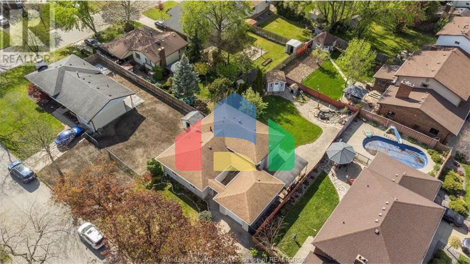 Residential - Single Family Home - Windsor, Canada - Canada