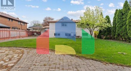 Residential - Single Family Home - Windsor, Canada - Canada