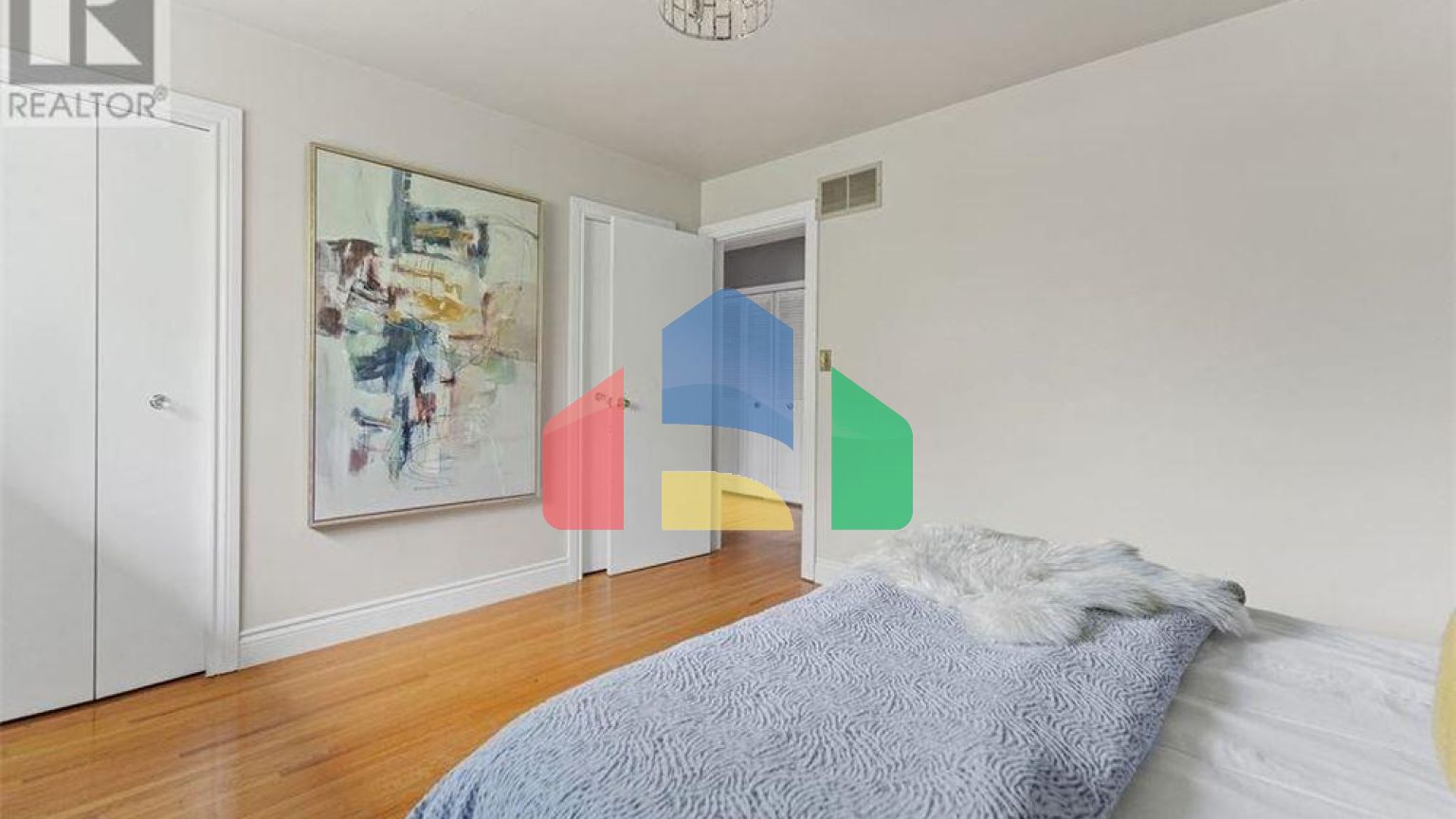 Residential - Single Family Home - Windsor, Canada - Canada