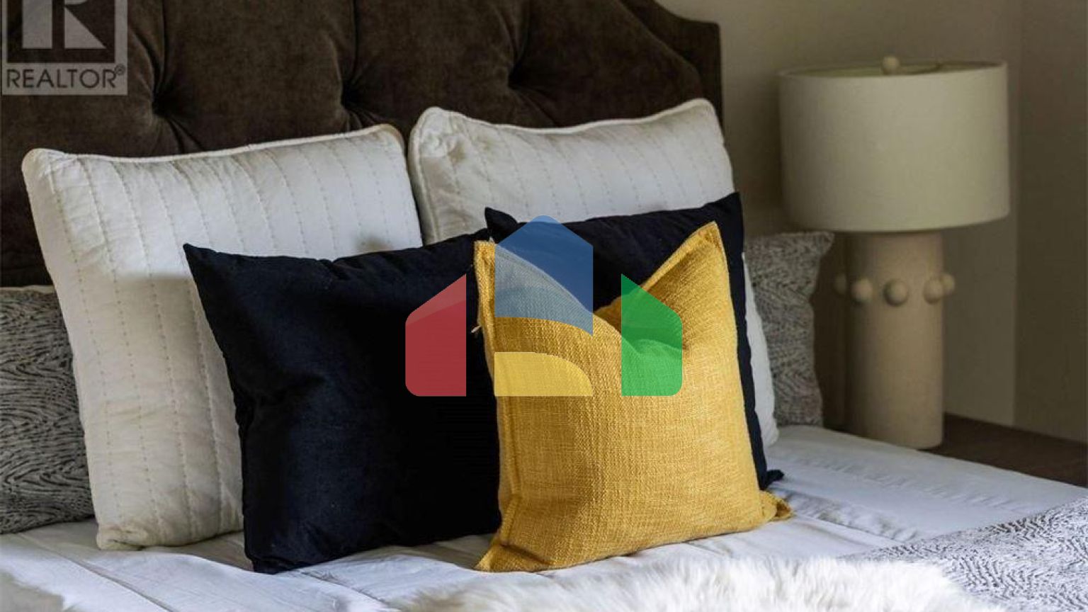 Residential - Single Family Home - Windsor, Canada - Canada