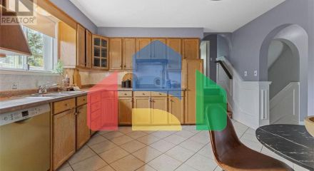 Residential - Single Family Home - Windsor, Canada - Canada