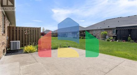 Residential - Single Family Home - Windsor, Canada - Canada