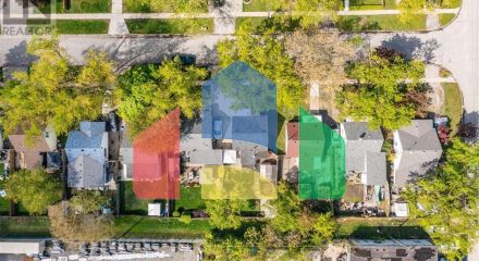 Residential - Single Family Home - Windsor, Canada - Canada