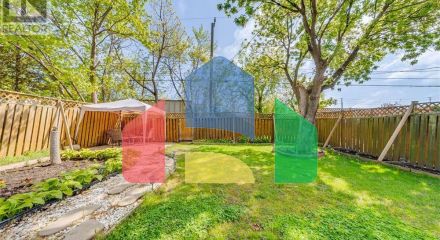 Residential - Single Family Home - Windsor, Canada - Canada