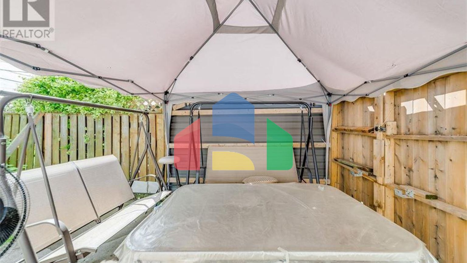 Residential - Single Family Home - Windsor, Canada - Canada