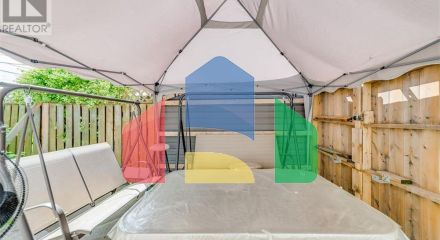 Residential - Single Family Home - Windsor, Canada - Canada