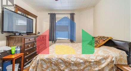 Residential - Single Family Home - Windsor, Canada - Canada