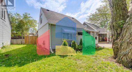Residential - Single Family Home - Windsor, Canada - Canada