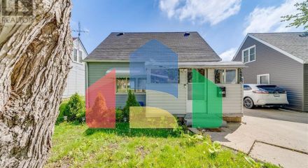 Residential - Single Family Home - Windsor, Canada - Canada