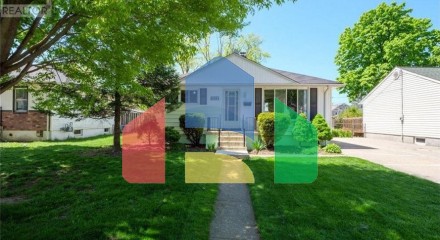 Residential - Single Family Home - Windsor, Canada - Canada