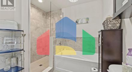 Residential - Single Family Home - Windsor, Canada - Canada