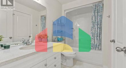 Residential - Single Family Home - Windsor, Canada - Canada