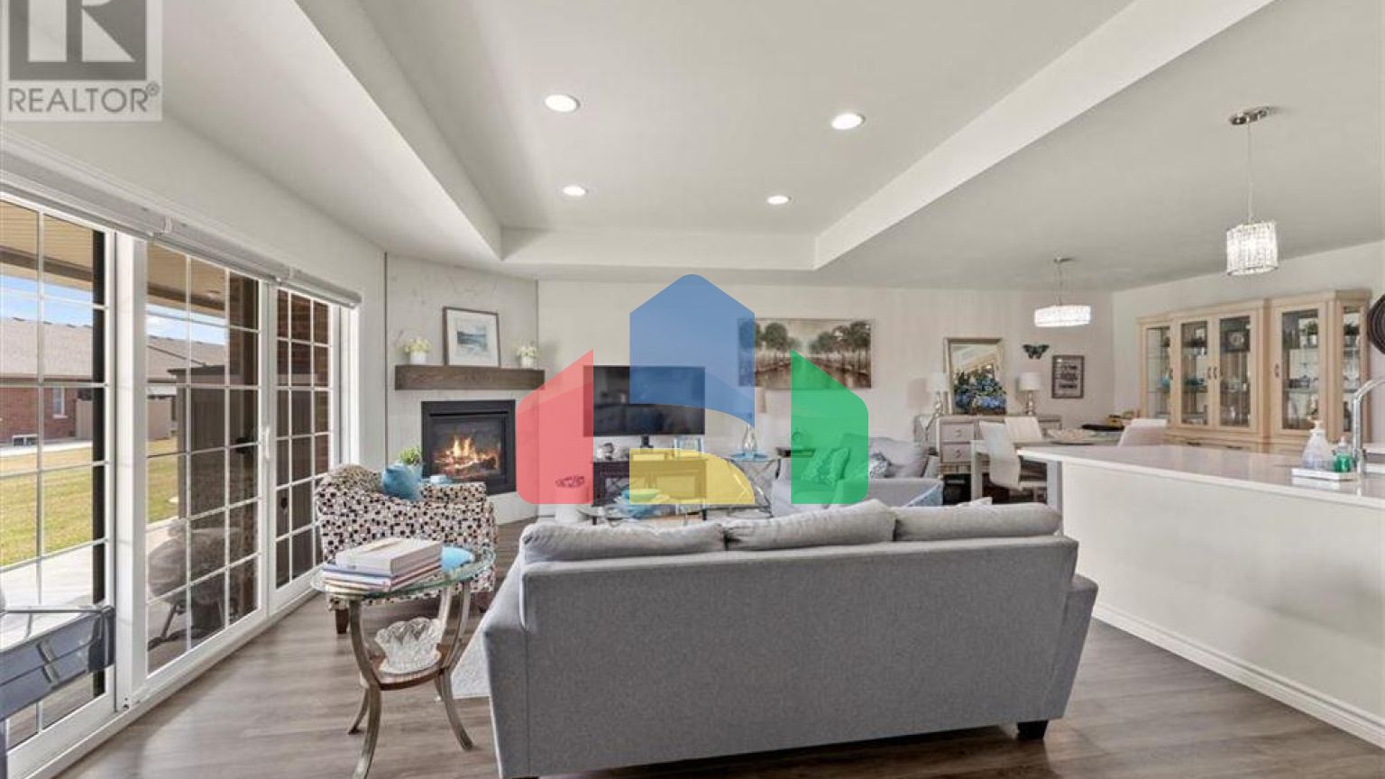 Residential - Single Family Home - Windsor, Canada - Canada