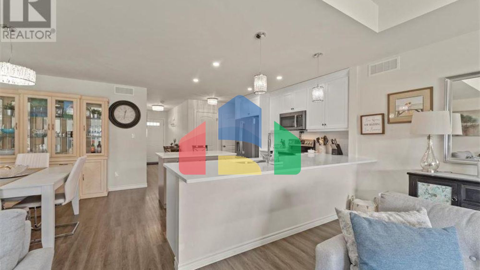 Residential - Single Family Home - Windsor, Canada - Canada