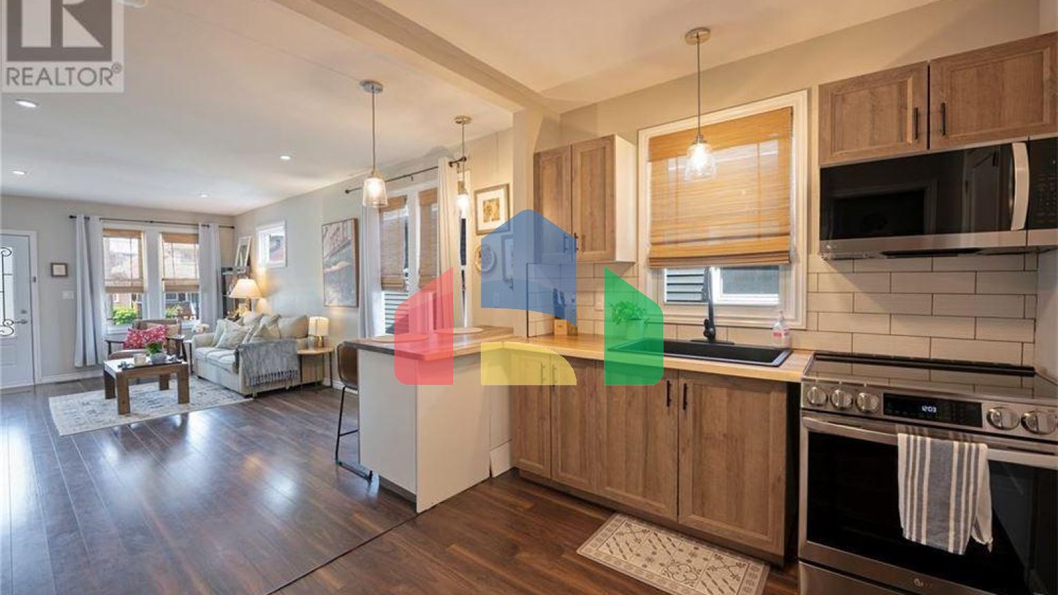 Residential - Single Family Home - Windsor, Canada - Canada