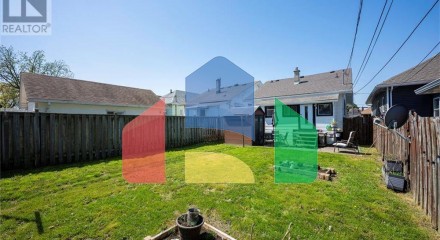 Residential - Single Family Home - Windsor, Canada - Canada