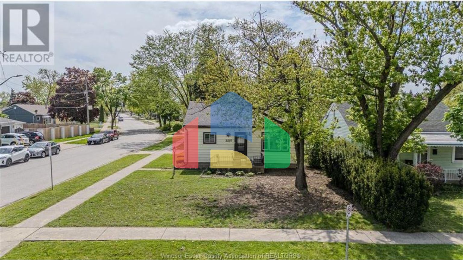 Residential - Single Family Home - Windsor, Canada - Canada