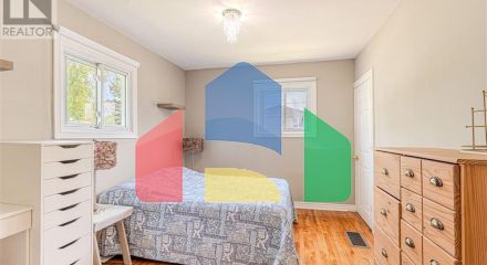 Residential - Single Family Home - Windsor, Canada - Canada