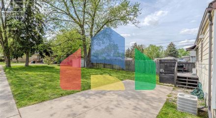 Residential - Single Family Home - Windsor, Canada - Canada