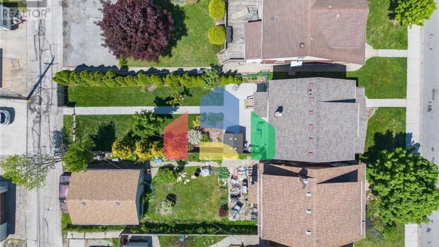 Residential - Single Family Home - Windsor, Canada - Canada