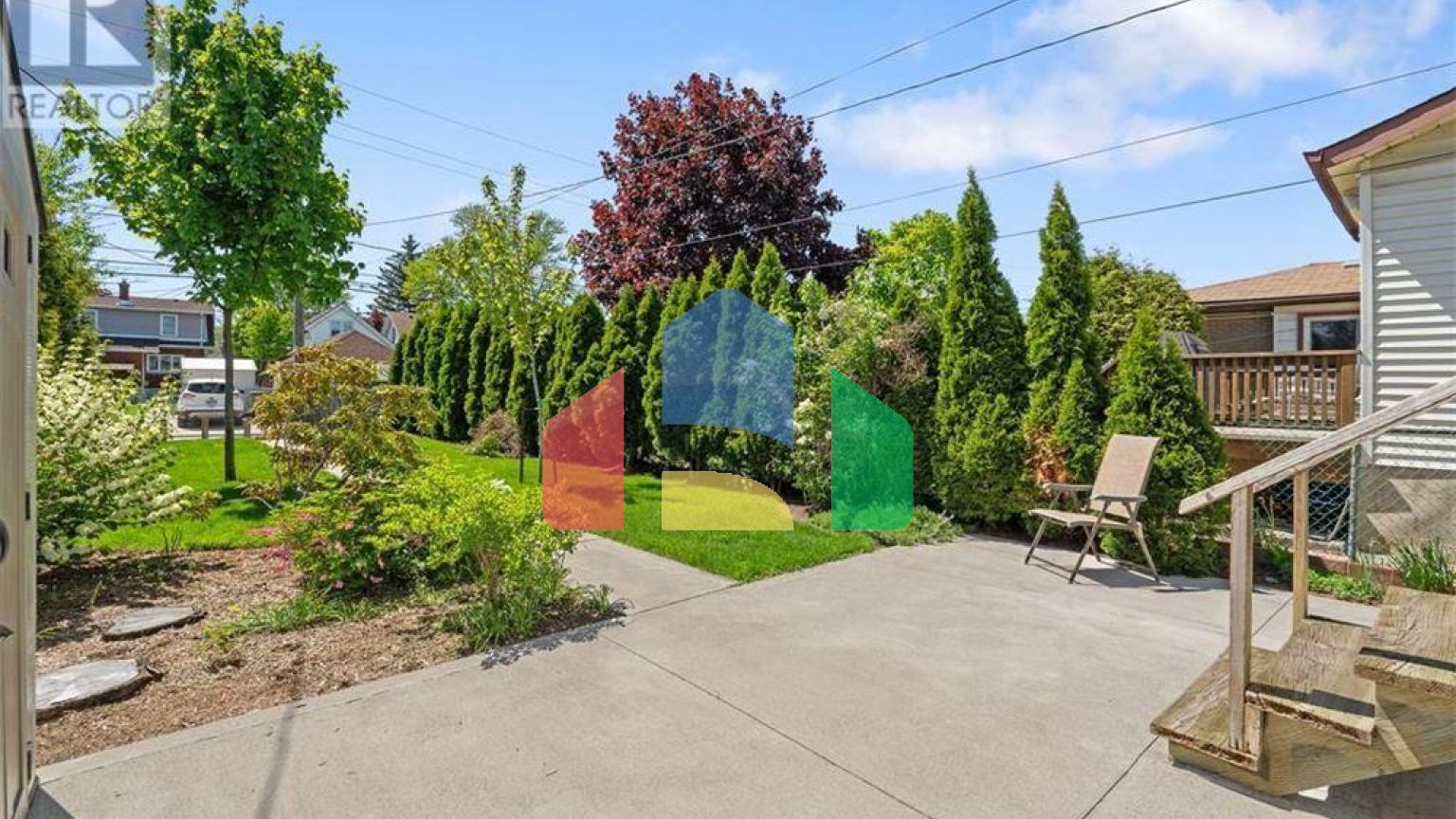 Residential - Single Family Home - Windsor, Canada - Canada