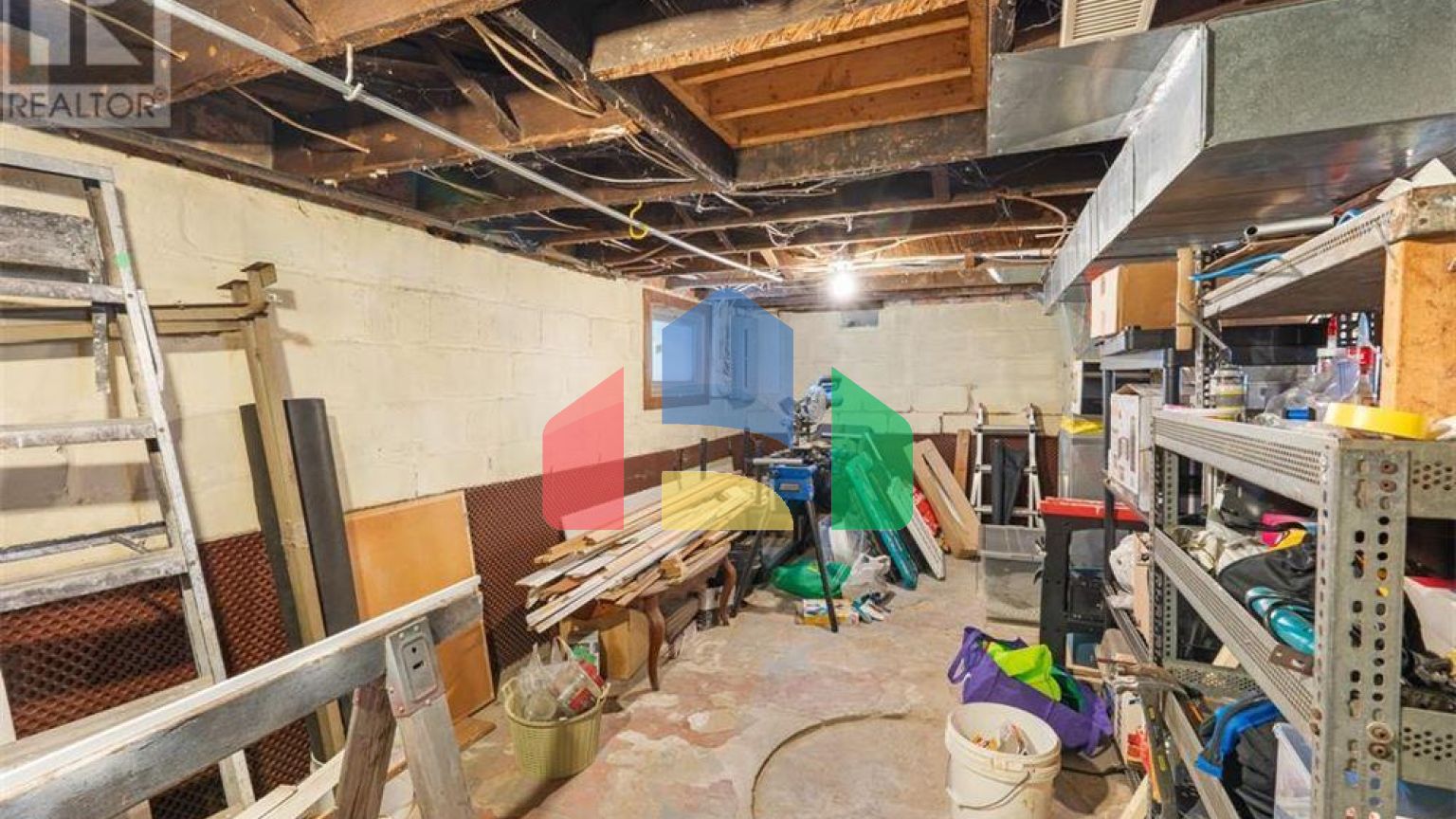 Residential - Single Family Home - Windsor, Canada - Canada