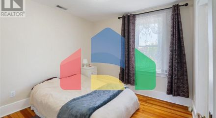 Residential - Single Family Home - Windsor, Canada - Canada