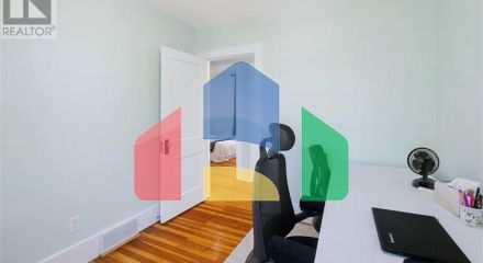 Residential - Single Family Home - Windsor, Canada - Canada