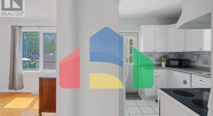 Residential - Single Family Home - Windsor, Canada - Canada