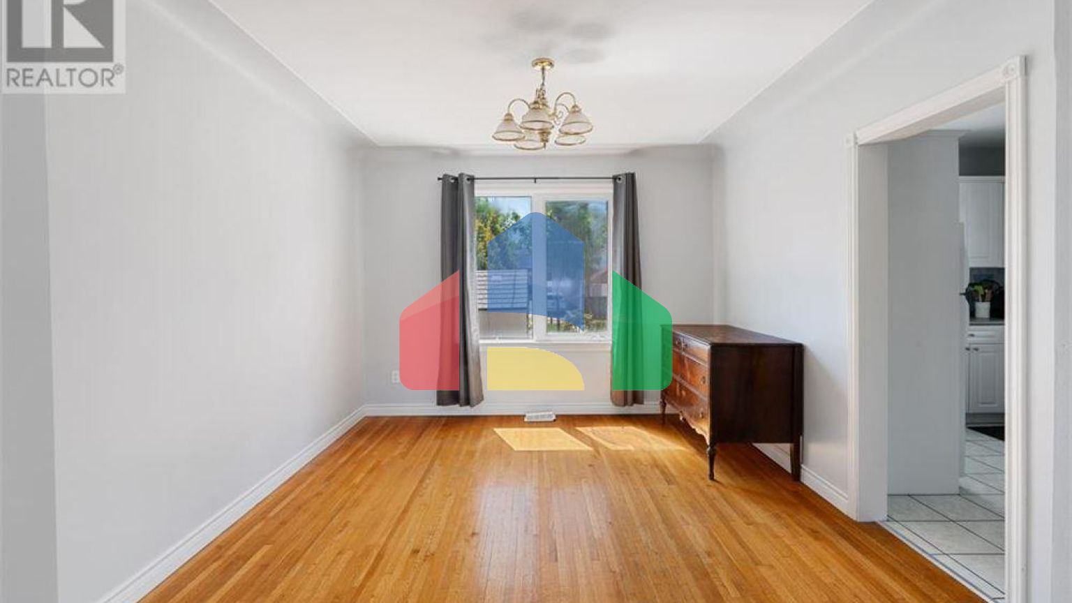 Residential - Single Family Home - Windsor, Canada - Canada