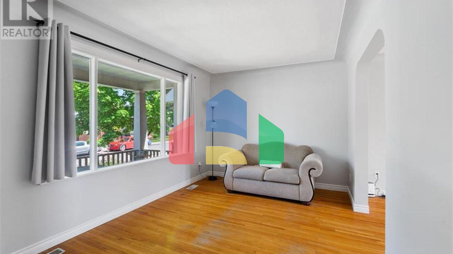 Residential - Single Family Home - Windsor, Canada - Canada