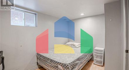 Residential - Single Family Home - Windsor, Canada - Canada