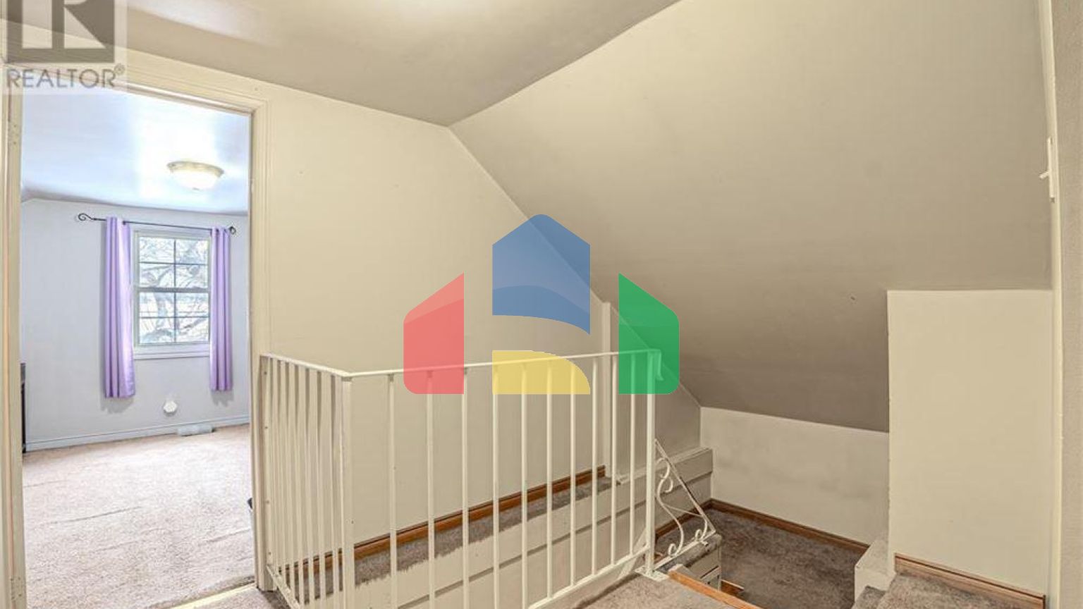 Residential - Single Family Home - Windsor, Canada - Canada