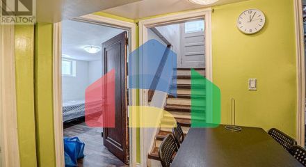 Residential - Single Family Home - Windsor, Canada - Canada