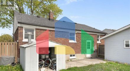 Residential - Single Family Home - Windsor, Canada - Canada