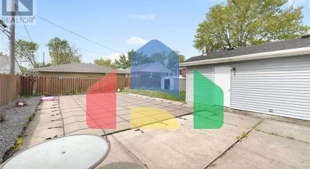 Residential - Single Family Home - Windsor, Canada - Canada