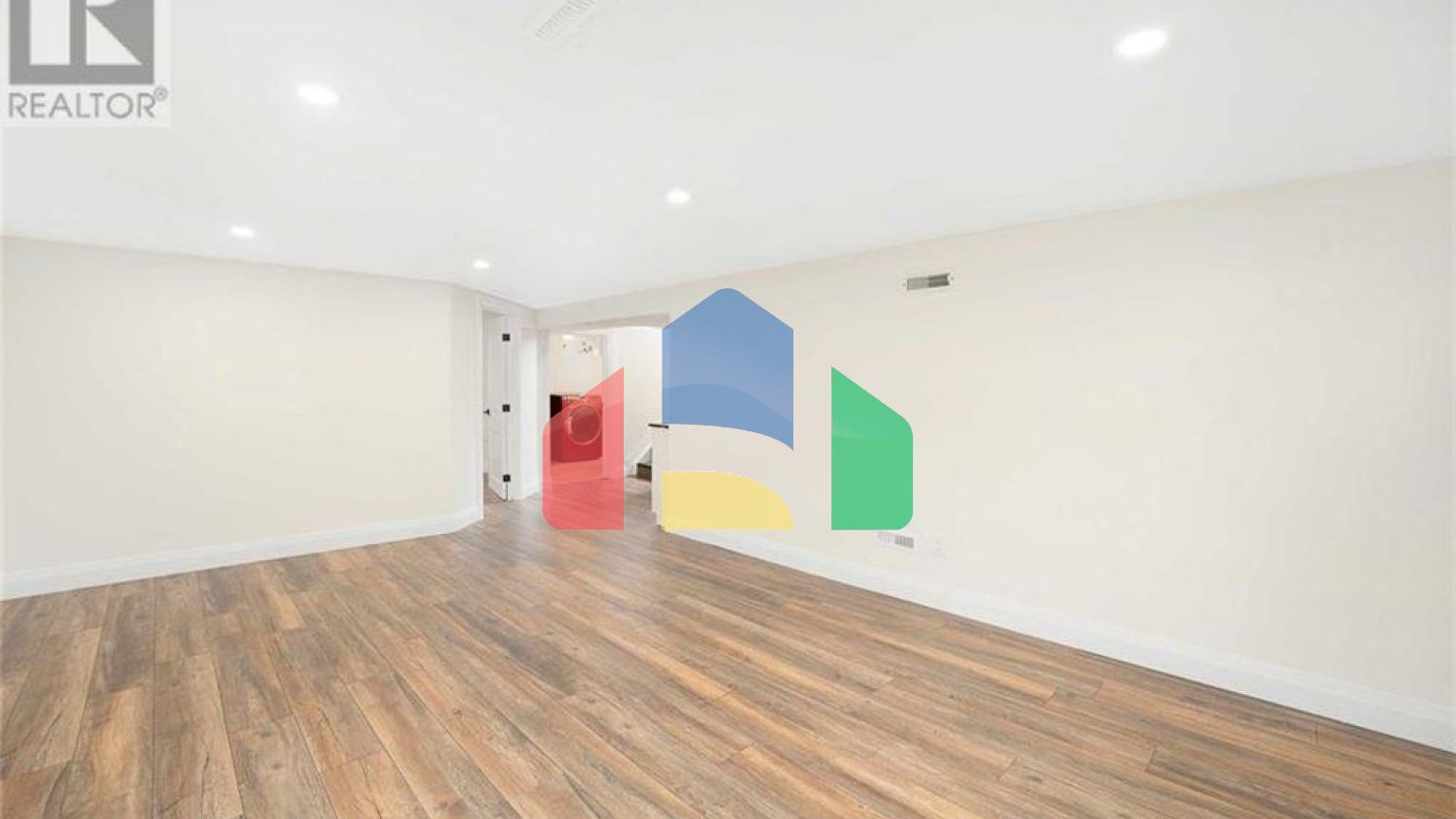 Residential - Single Family Home - Windsor, Canada - Canada