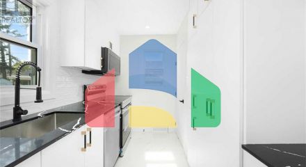 Residential - Single Family Home - Windsor, Canada - Canada