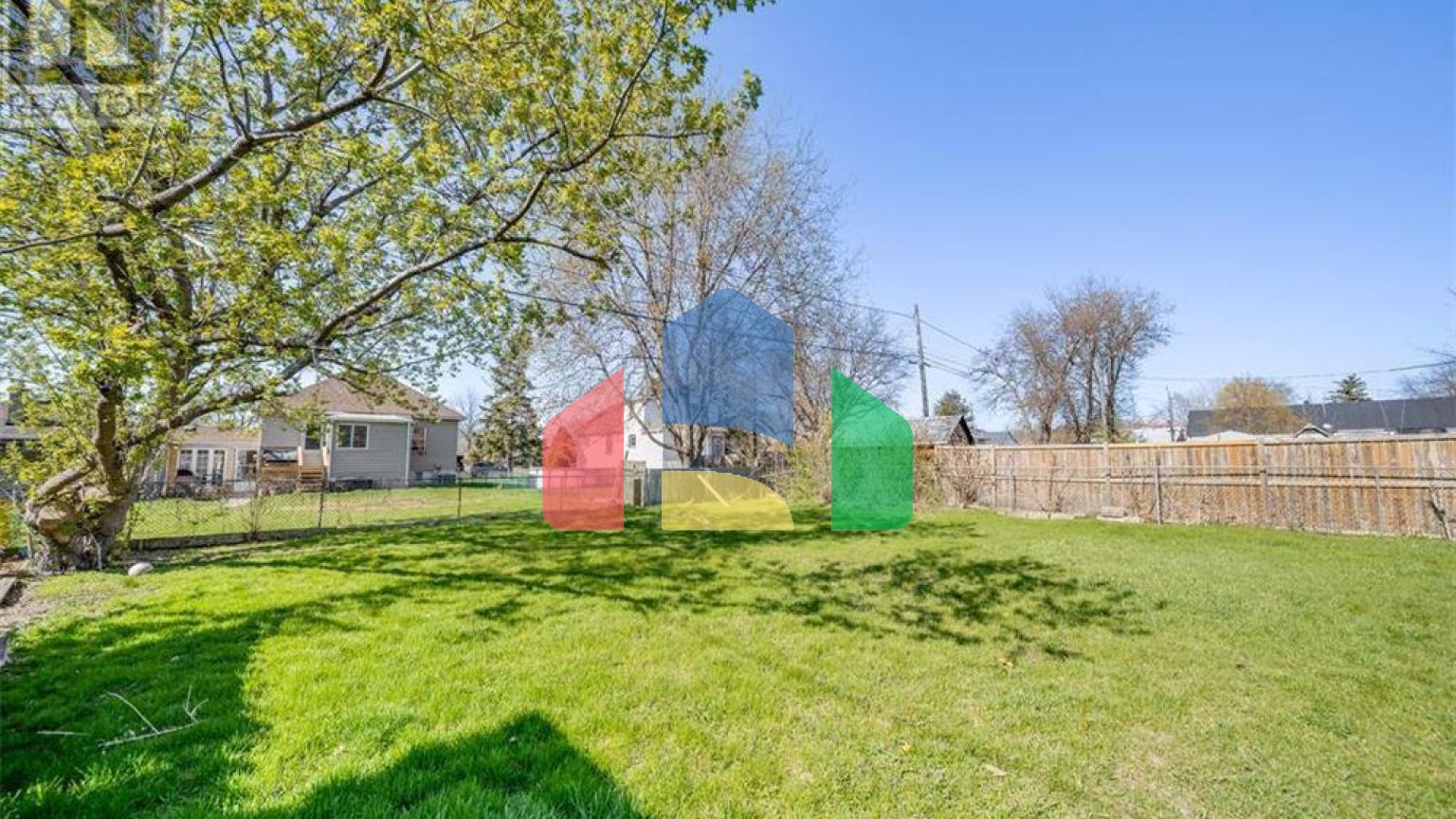 Residential - Single Family Home - Windsor, Canada - Canada