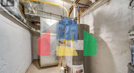 Residential - Single Family Home - Windsor, Canada - Canada