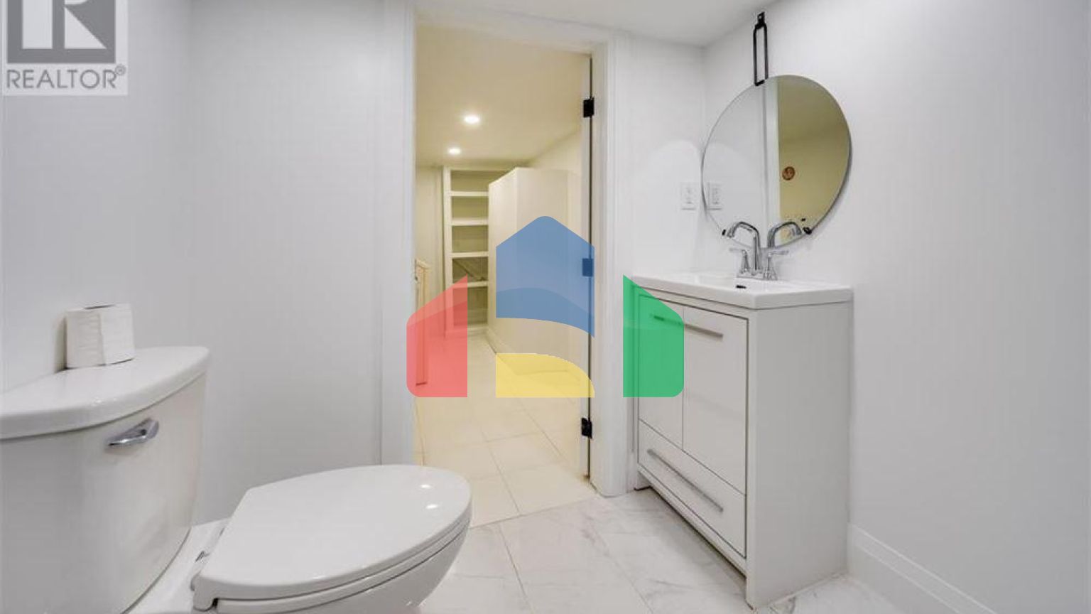 Residential - Single Family Home - Windsor, Canada - Canada