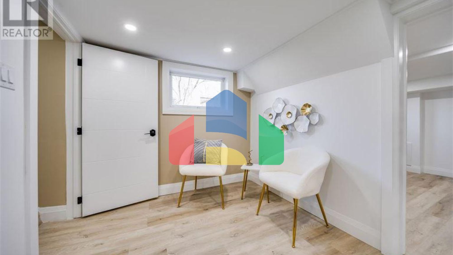 Residential - Single Family Home - Windsor, Canada - Canada