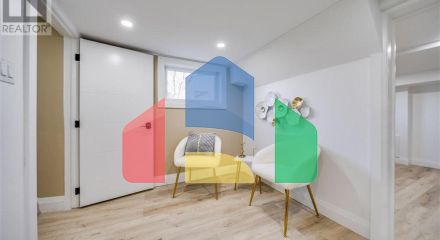 Residential - Single Family Home - Windsor, Canada - Canada